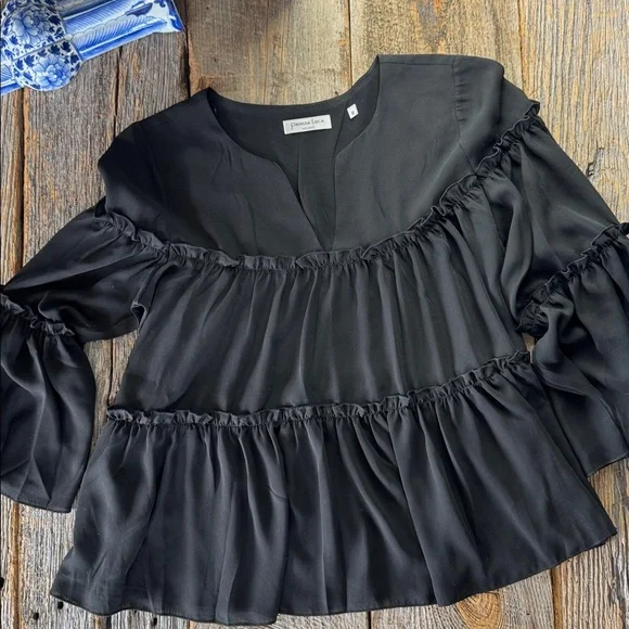 Patrizia Luca Milano Black Ruffled Blouse Size Medium - Picture 8 of 12